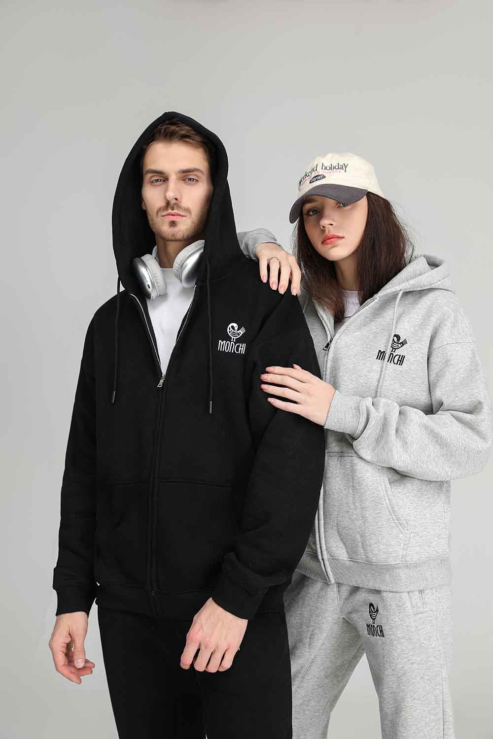 MONCHI™ ENSEMBLE SWEAT POUR COUPLE