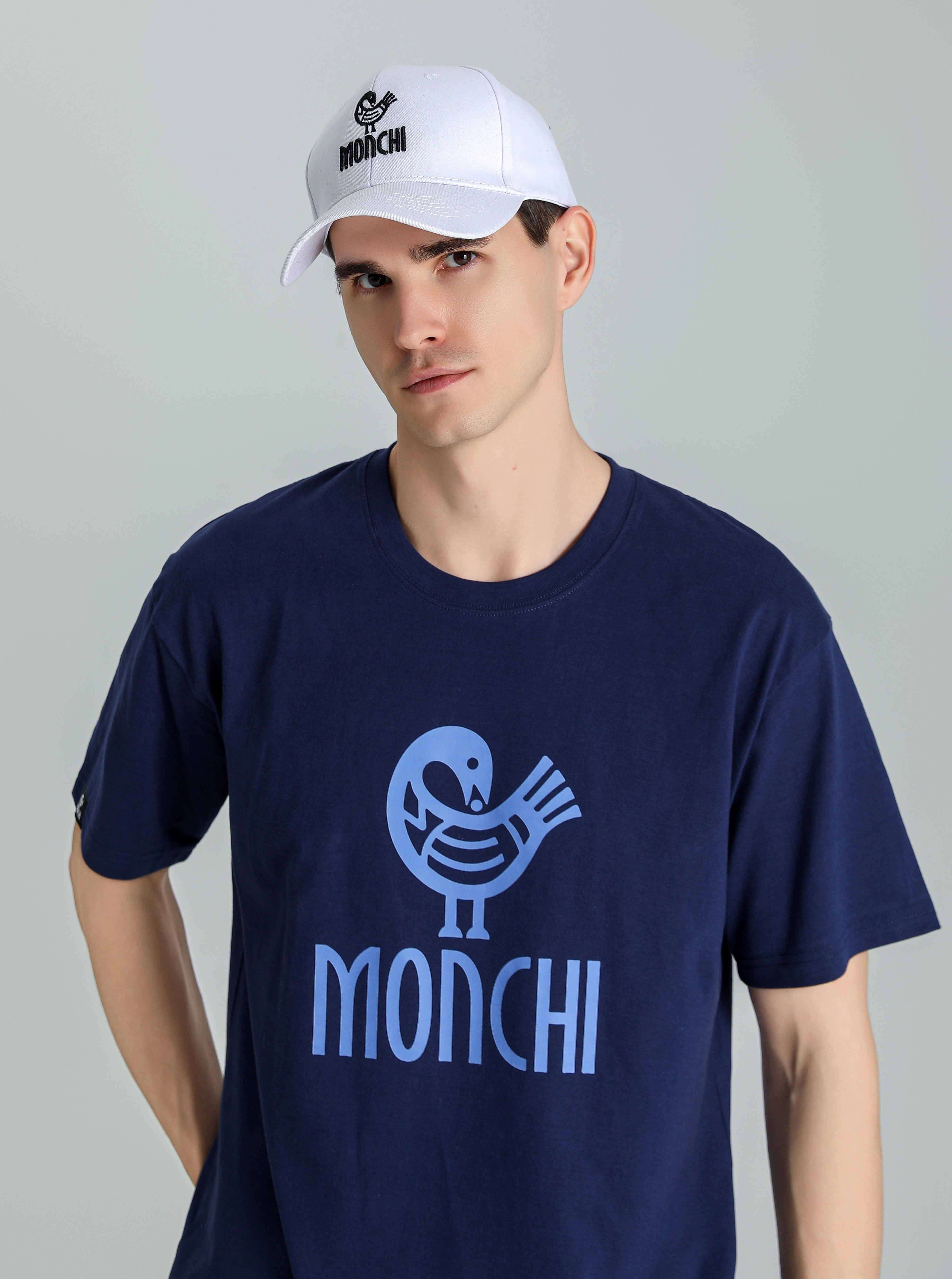 MONCHI™ CASQUETTE BLANCHE