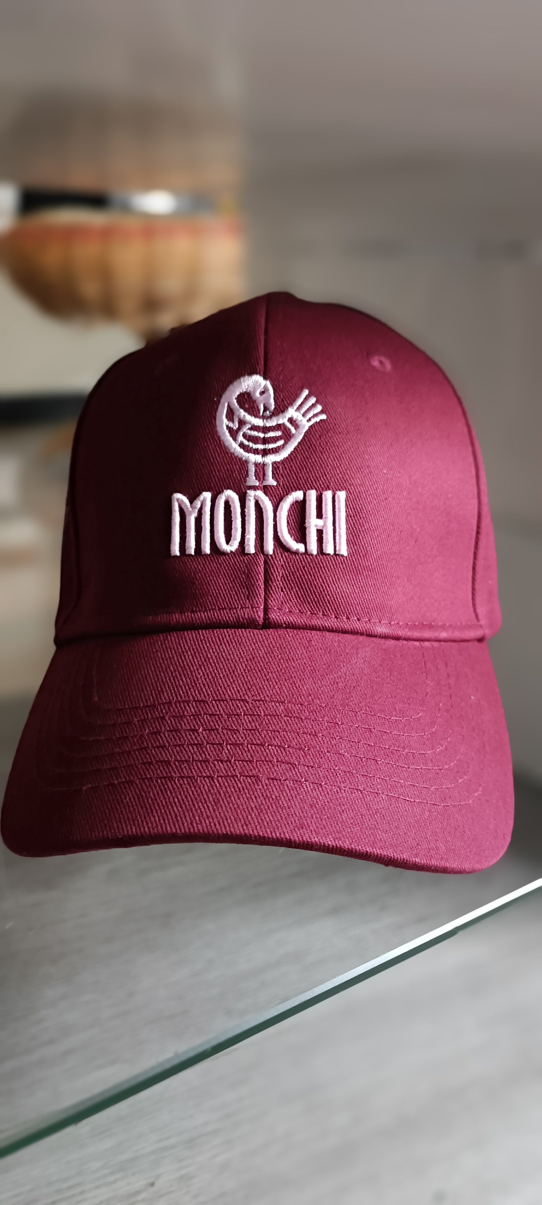 MONCHI™ CASQUETTE ROUGE BORDEAU