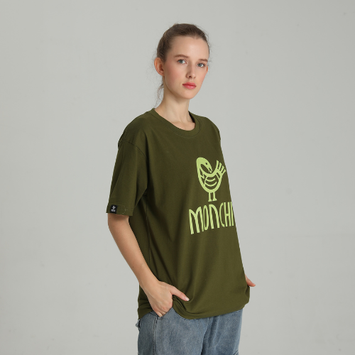 MONCHI™ T-SHIRT VERT MILITAIRE INITIAL